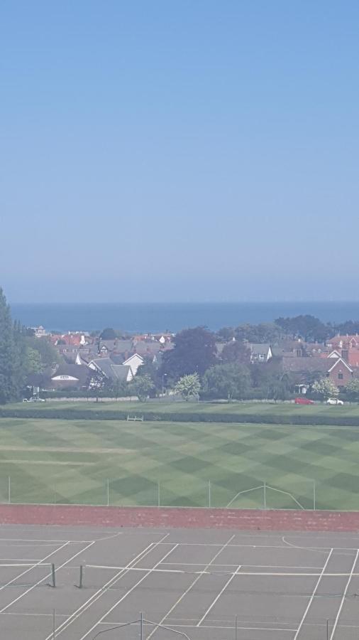 The Kings Suite Oak Drive, Colwyn Bay Ll29 7Yp First Floor 外观 照片